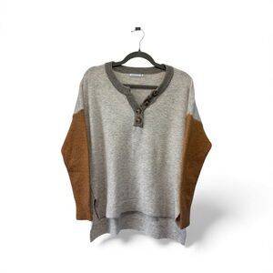 Staccato Women's‎ Soft Pullover V-Neck Sweater Size Small